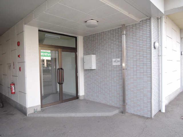 クレスト仁