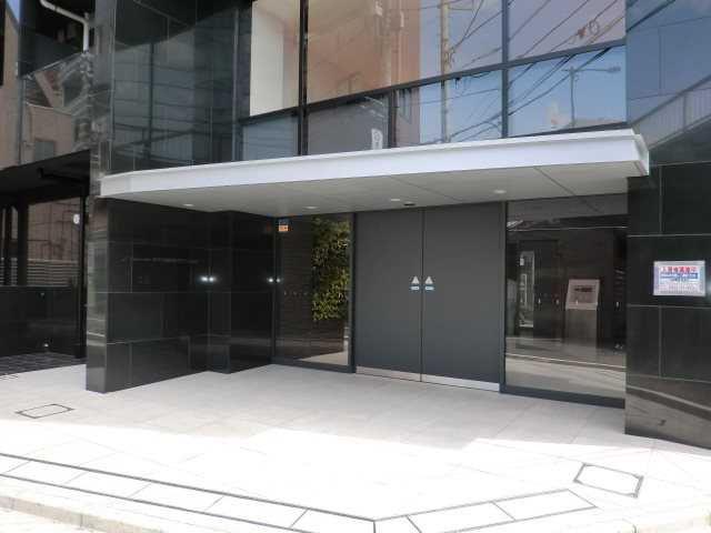 フェニックス椎名町駅前
