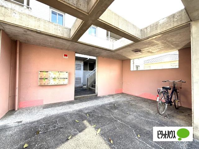 KG APARTMENTS