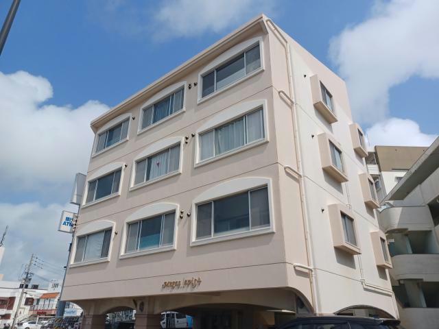 メガラピス