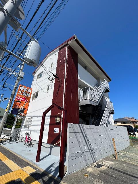 フォレスト・ウインド・イン姪浜