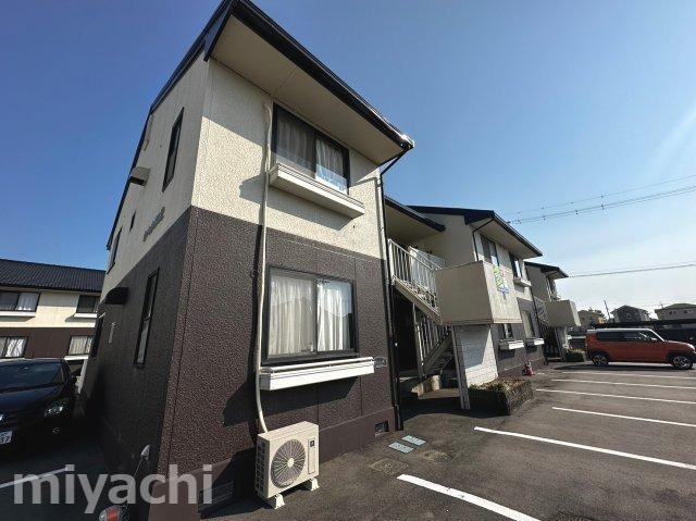 セジュール濱田II