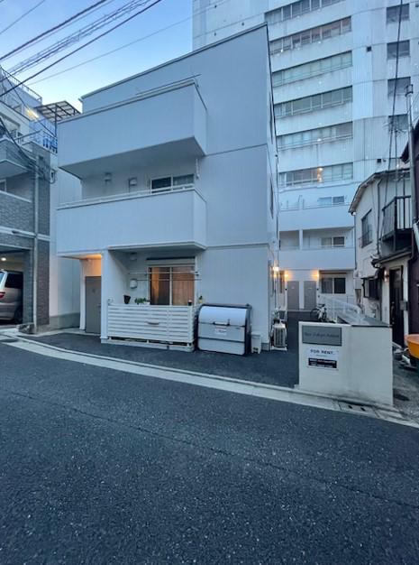 NEO TOKYO ANNEX