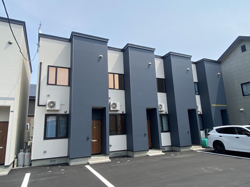 滝川市大町5丁目メゾネット1LDKアパート