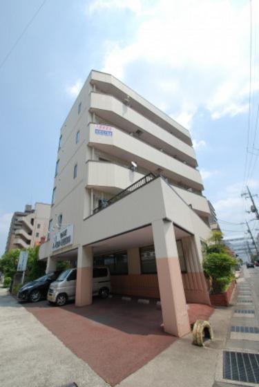 エレアーバンビル