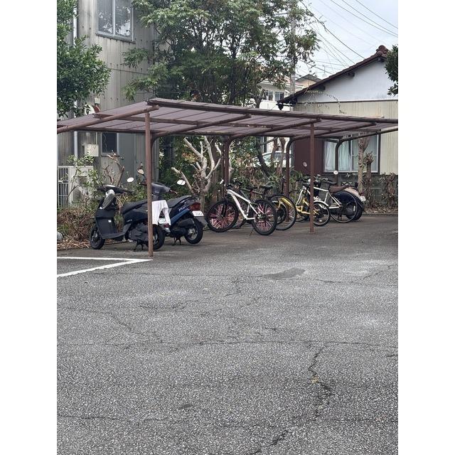 ニューハイツ木瀬川A