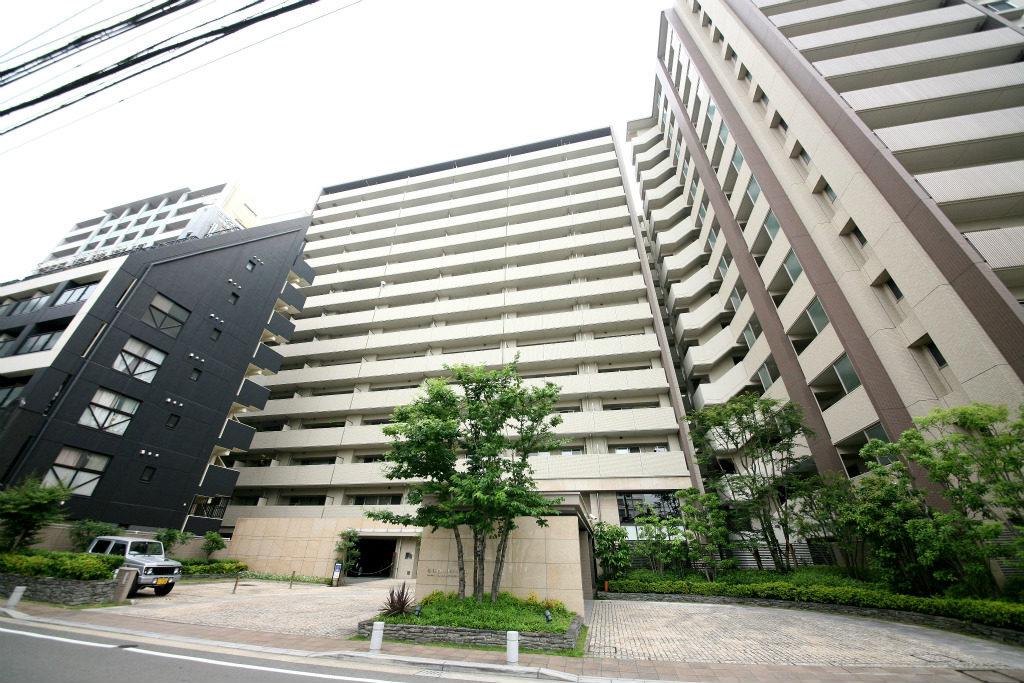 ジオ・イニシア博多駅前