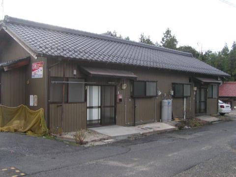 土々ヶ根みどり荘(3K/1階)