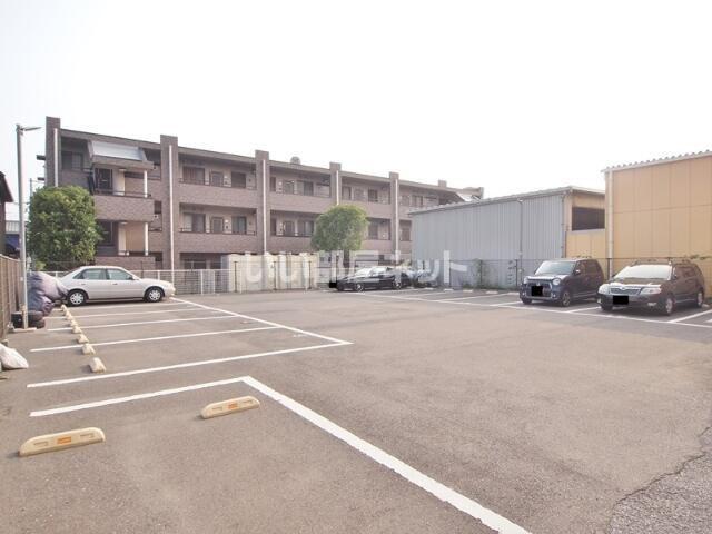 イーストヴィラ