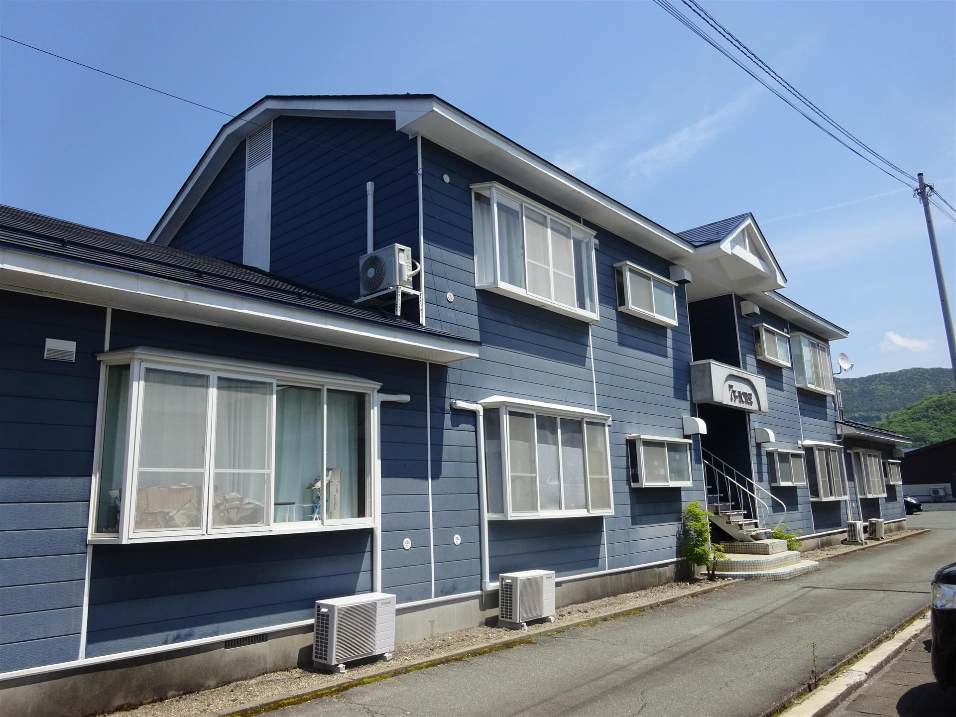 7Y-HOUSE