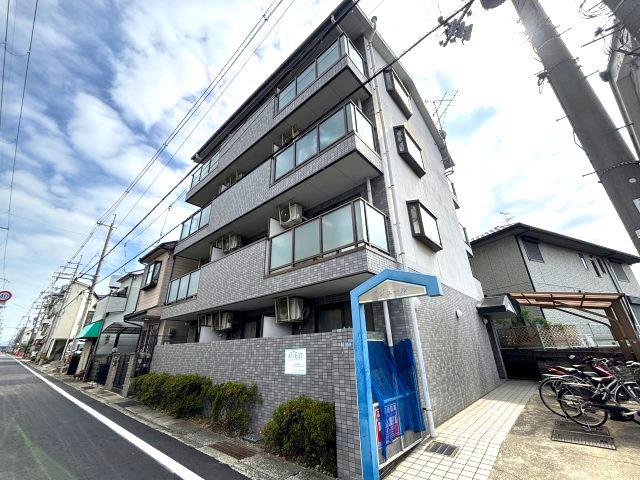 アジュール