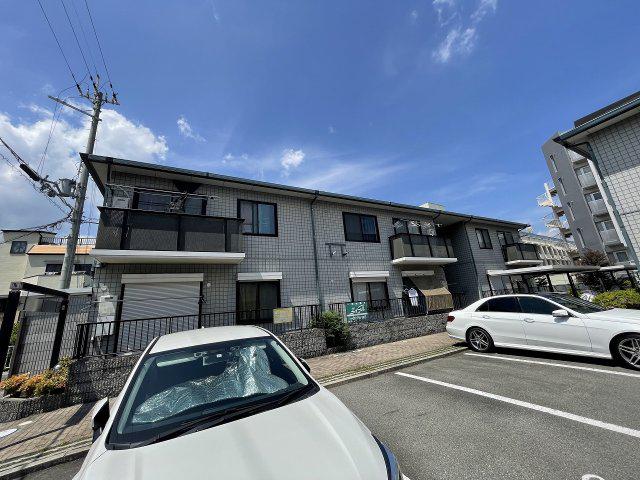 ラークヒルズ 弐番館