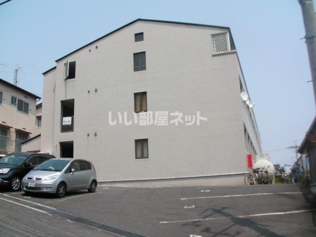 井口クインズコート