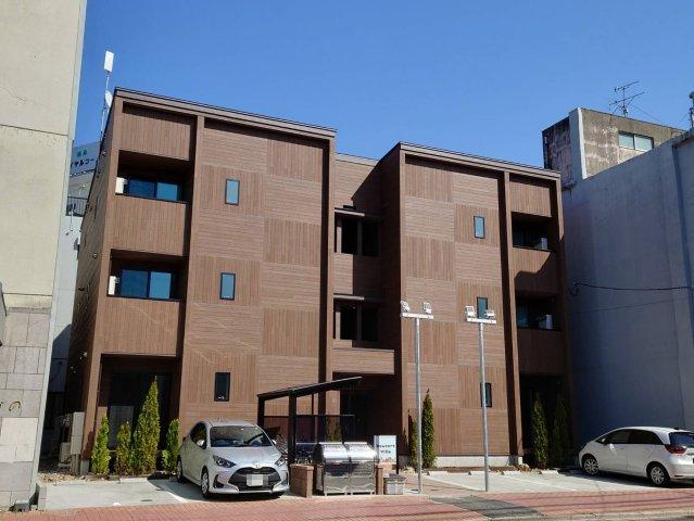 NEW PORT VILLA