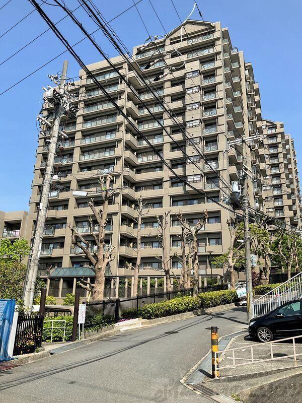 ファミールハイツ緑地公園