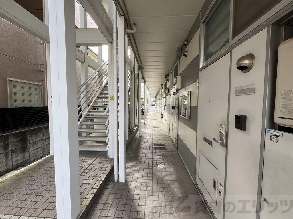 レオパレスコンフォート上本町