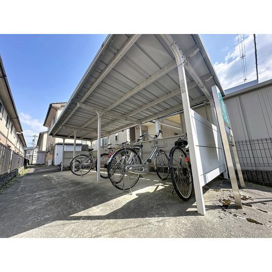 ファイン西荒屋D棟