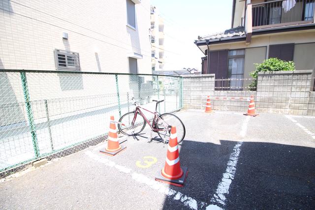 明和コーポ B棟