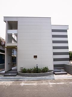 ＪＲおおさか東線 ＪＲ長瀬駅 徒歩10分 2階建 築23年