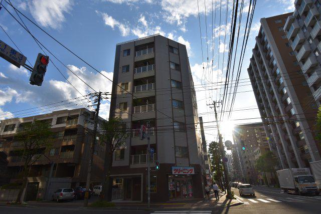 カルフール大通東