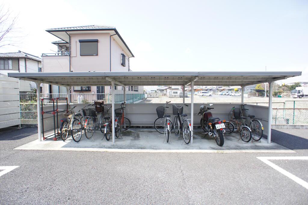 プラムグローブ D棟
