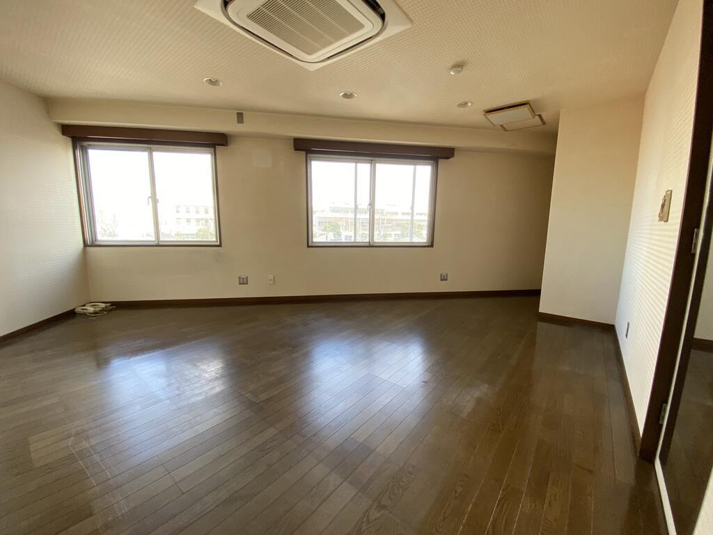 東町3丁目ショウワヒルズ345F