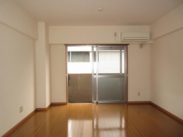 MKIII宮崎駅前通