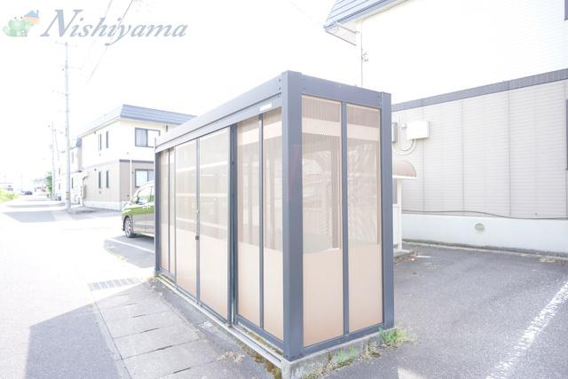 リビングタウン金池