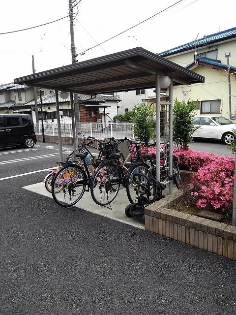 ヴィラ フォレストB