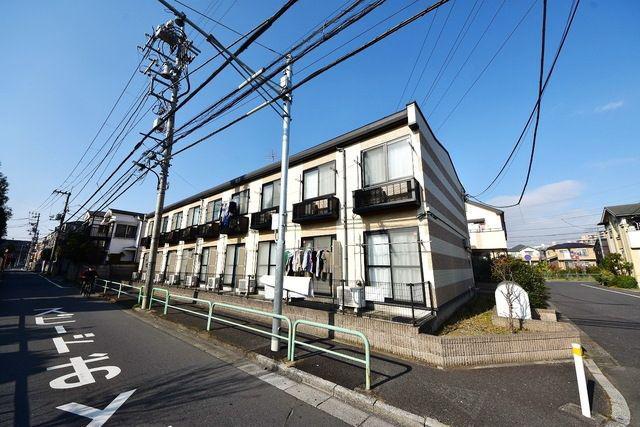 レオパレスカメリア