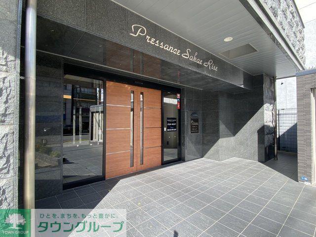 プレサンス栄ライズ