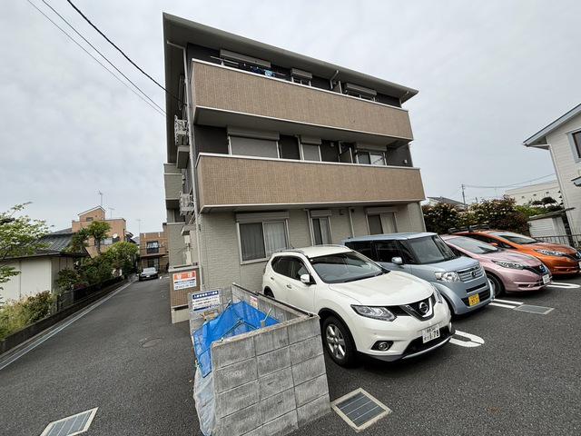 マオパレス愛甲石田