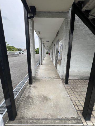 グランソレイユKJ壱番館