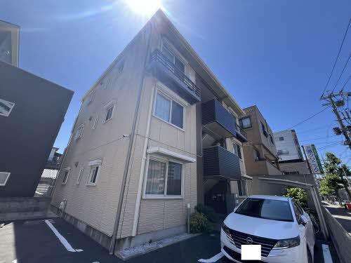 シャーメゾン旭町