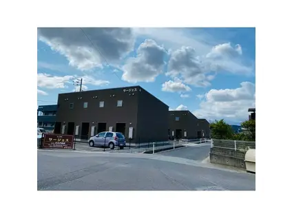 サージェス(1LDK/1階)の外観写真