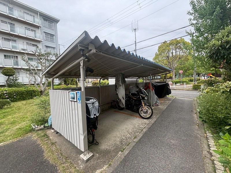ひよどり台7団地33号棟