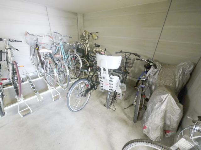 ドゥーエ東十条