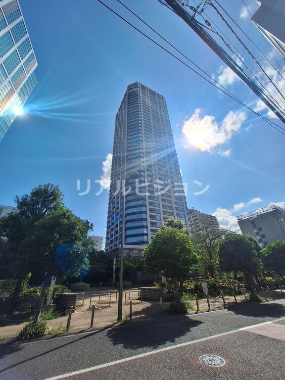 白金タワー・タワー棟