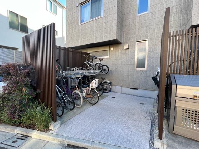 メゾン菩提樹