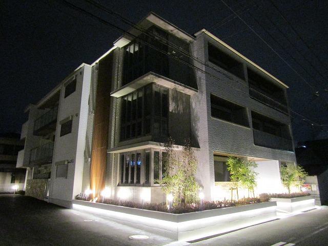 LA・VITA NAKAMOZU