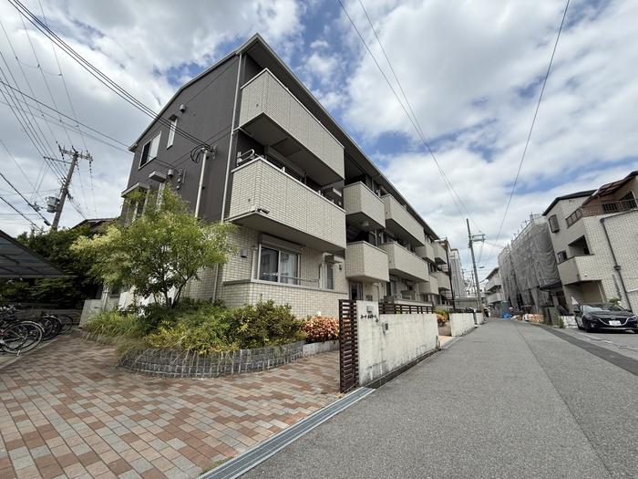 カーサポポラーレ