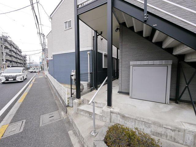 レオパレスM&Y