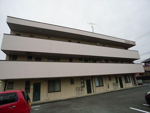 BLOOM COURT