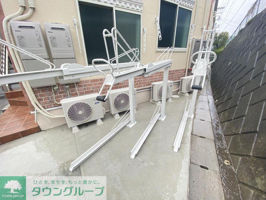 ユナイト六浦セグラーテ