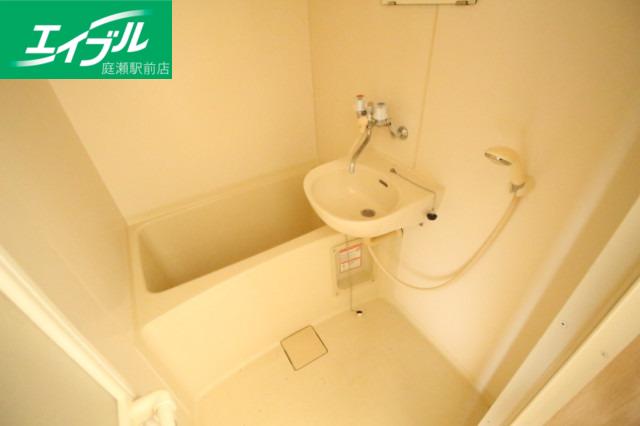 FOR RENT M1