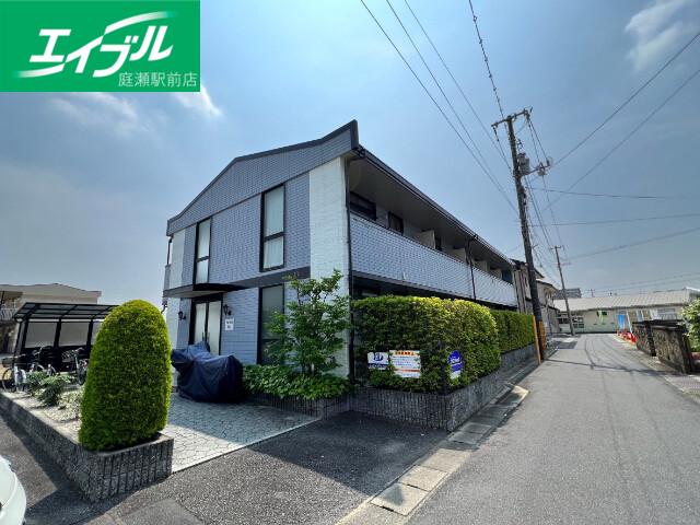 FOR RENT M1