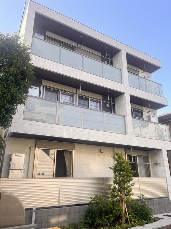 ロゼ・アンボワーズ