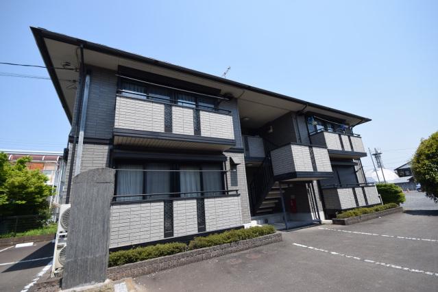 雀の宮本陣ヴィレッジB棟