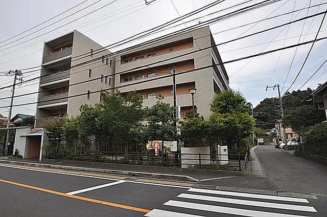フォルスコート鎌倉台町
