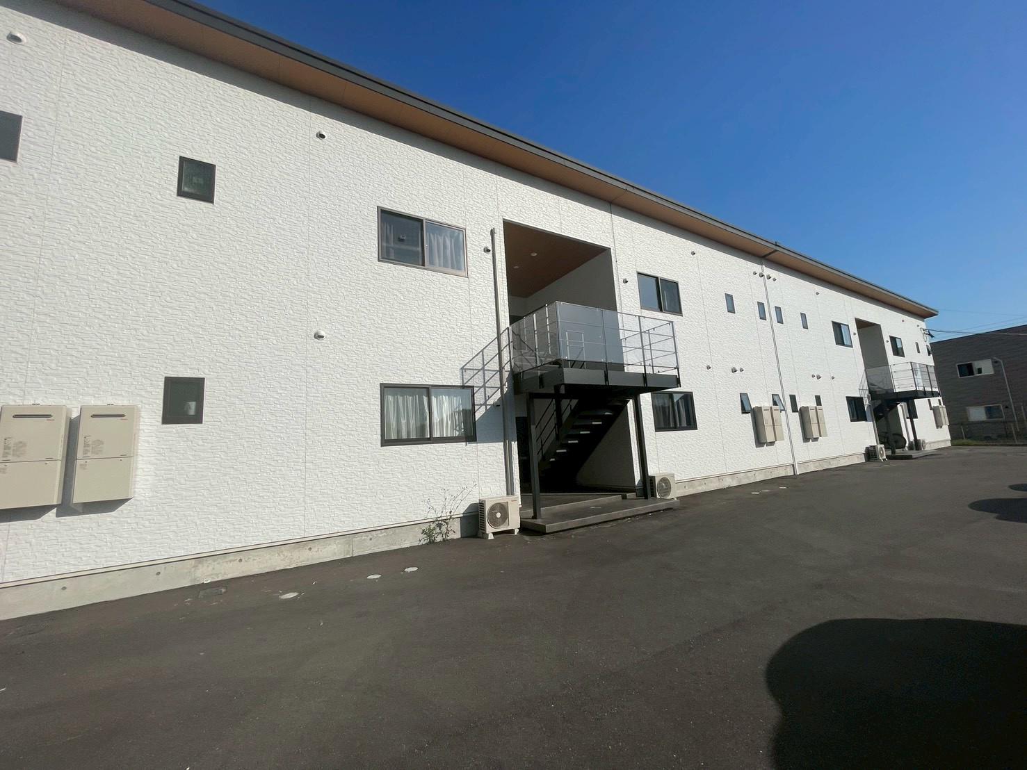 田川市東中学校近く 3LDKアパート